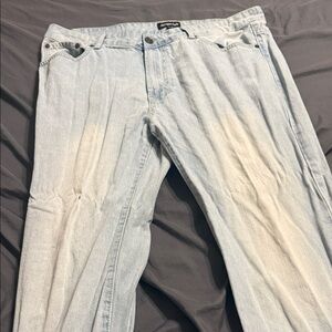 Aeropostale Men's Relaxed Fit Light Blue Jeans